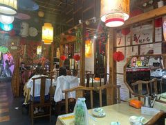 大堂-胖哥牛蛙龙虾烧烤(大同路店)