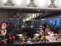 -圣丰索菲特·2 On 988 Café 自助餐厅