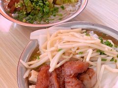 -翠香猪脚粉(游泳馆店)
