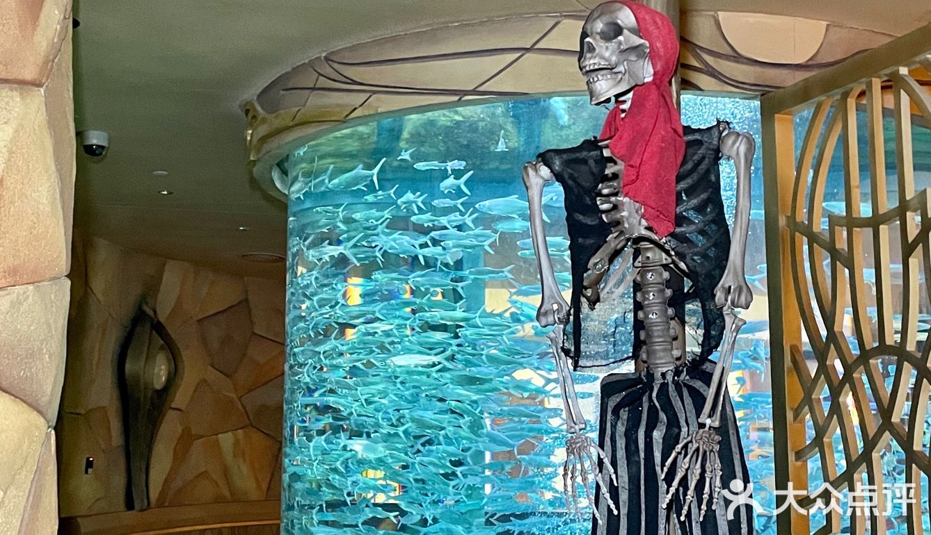 三亚沉浸式体验万圣节🎃失落的空间水族馆“深海尖叫夜