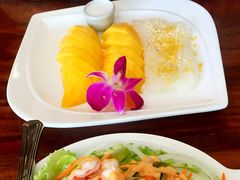 -Dang restaurant (patong phuket)