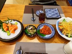 -越日本料理(新地假日广场店)