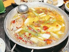 -小饕荟雅安贡椒鱼鲜馆(广福桥店)