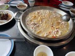 -老来福·非遗酸汤兔(凯旋路店)