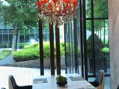 -上海虹桥西郊假日酒店