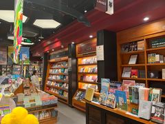 -西西弗书店(城西银泰城店)