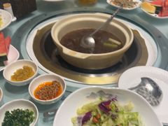 -天宜隆蘑菇宴火锅(石景山旗舰店)
