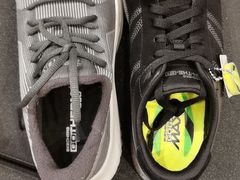 -SKECHERS 斯凯奇(上海国际时尚中心店)