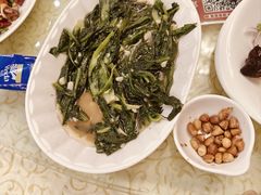 -鹏城人家海鲜酒家·23年老字号(较场尾店)