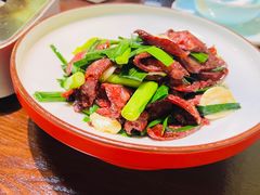 -悦硒楼·新派恩施菜