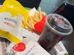 -麦当劳(凯德MALL太阳宫店)