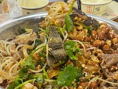 -周良天山牛杂城(天山路总店)