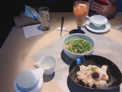 -穹六人间 people 6(岳阳路店)