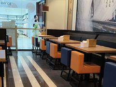 -阿香米线(大唐西市大润发店)