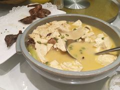 -胡记饭店(保工街店)