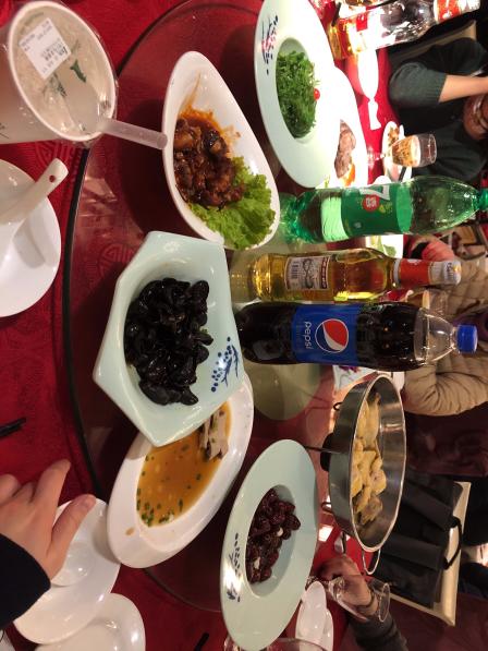 家族聚会……没啥特色………不怎么好吃.