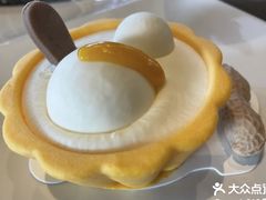 弹汤团形蛋糕-星巴克臻选(天津鲁能中心一店)