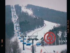 -中旅松花湖滑雪场