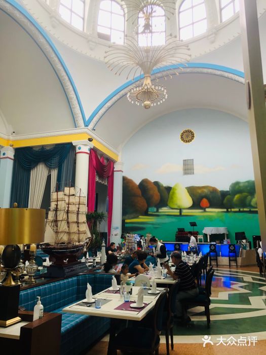 小莫餐厅And More Restaurant西餐(北京展览馆店)大堂图片