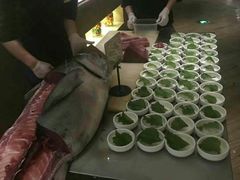 -雍和会海鲜姿造自助(湖东路店)