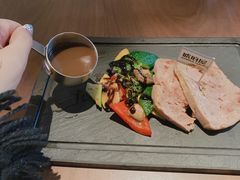 -Ambra Haus琥珀屋精酿餐厅(宝山店)