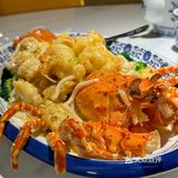 属于年轻派装修的大排档