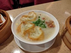 荔湾艇仔粥-点都德(春熙路群光广场店)