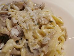 意大利传统车轮面-新贝乐意大利餐厅(苏州中心店)