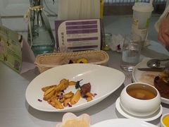 -晶雅花园西餐厅(南京首店)