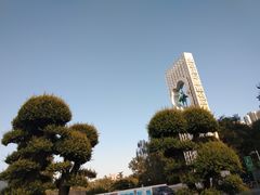 -八宝山(地铁站)