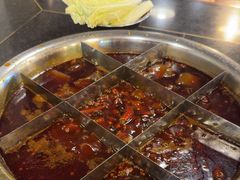 -邓莽子老火锅(中兴路总店)