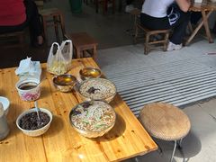 -正宗杨记普洱酸醋米线(总店)