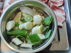 -土食锅灶·地锅鸡(宝山路店)