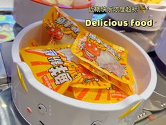 -龍歌自助小火锅(市北CBD万达店)