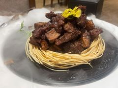 黑椒菌菇煎牛肉粒-天和晟新京菜.水煮鱼.湘土菜(国展店)