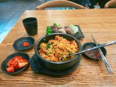 -吴草鸡爪오초닭발韩食堂(融恒盈嘉中心店)