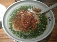 -湘人龙记老长沙米粉(鸟巢店)
