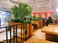 大堂-必胜客(百联又一城店)