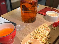 -山城外·非遗酸菜鱼(蜀都万达店)