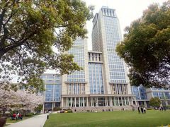 -复旦大学光华楼