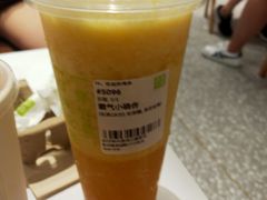 -奈雪的茶(湖滨银泰in77C区PRO店)