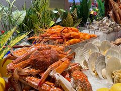 -广州万富希尔顿酒店·感趣自助餐厅·金秋蟹宴生蚝海鲜刺身烧烤