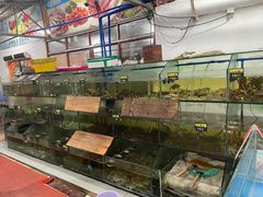 -岛中岛·海鲜大排档·万宁老字号(东澳店)