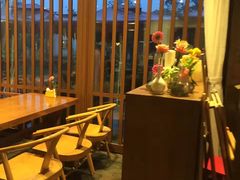 -田园东方蜜桃村的田野营地