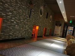 -盛彼得温泉度假酒店