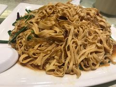 -小锅饭豆腐馆(建大店)