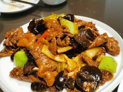 爆三样-福荣居褡裢火烧京味家常菜(西四店)