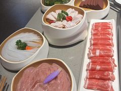 -海底捞火锅(珠影星光城夜宵主题店)