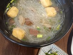 -玖鲜小笼(中山广场店)