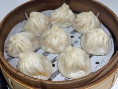 -馋三尺蟹粉小笼(人民广场店)